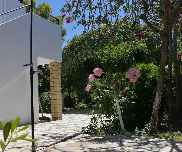 Apartamento Kostas' Garden *
