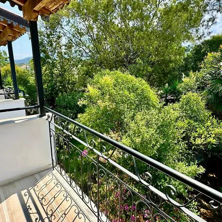 Appartamento Kostas' Garden Roda (Corfu)