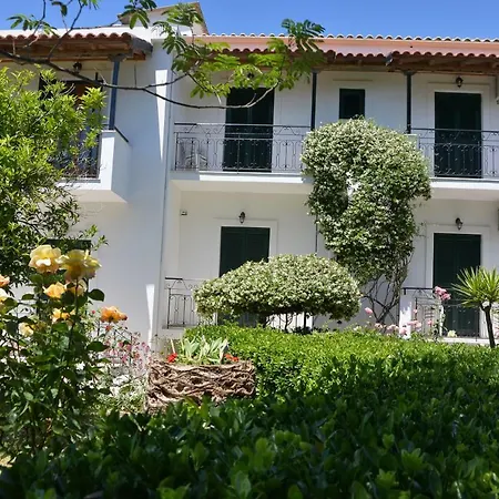 Kostas' Garden شقة روذا