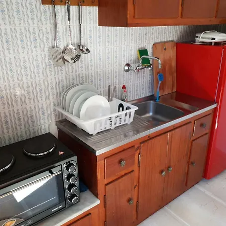 Kostas' Garden Apartman Róda