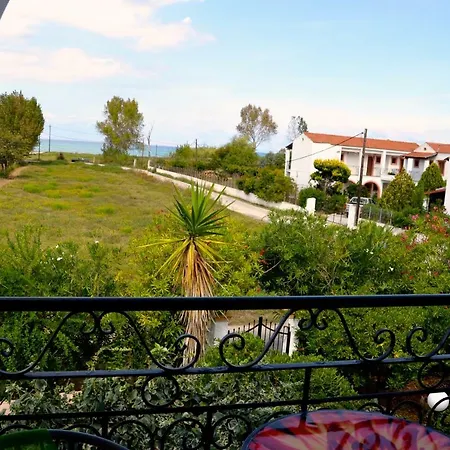 شقة Kostas' Garden روذا