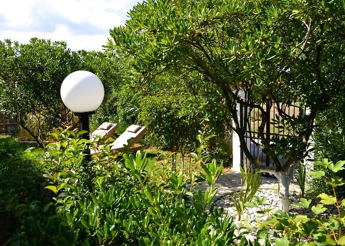 Apartament Kostas' Garden
