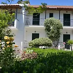 Kostas' Garden Διαμέρισμα Ρόδα