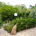 Kostas' Garden Διαμέρισμα *